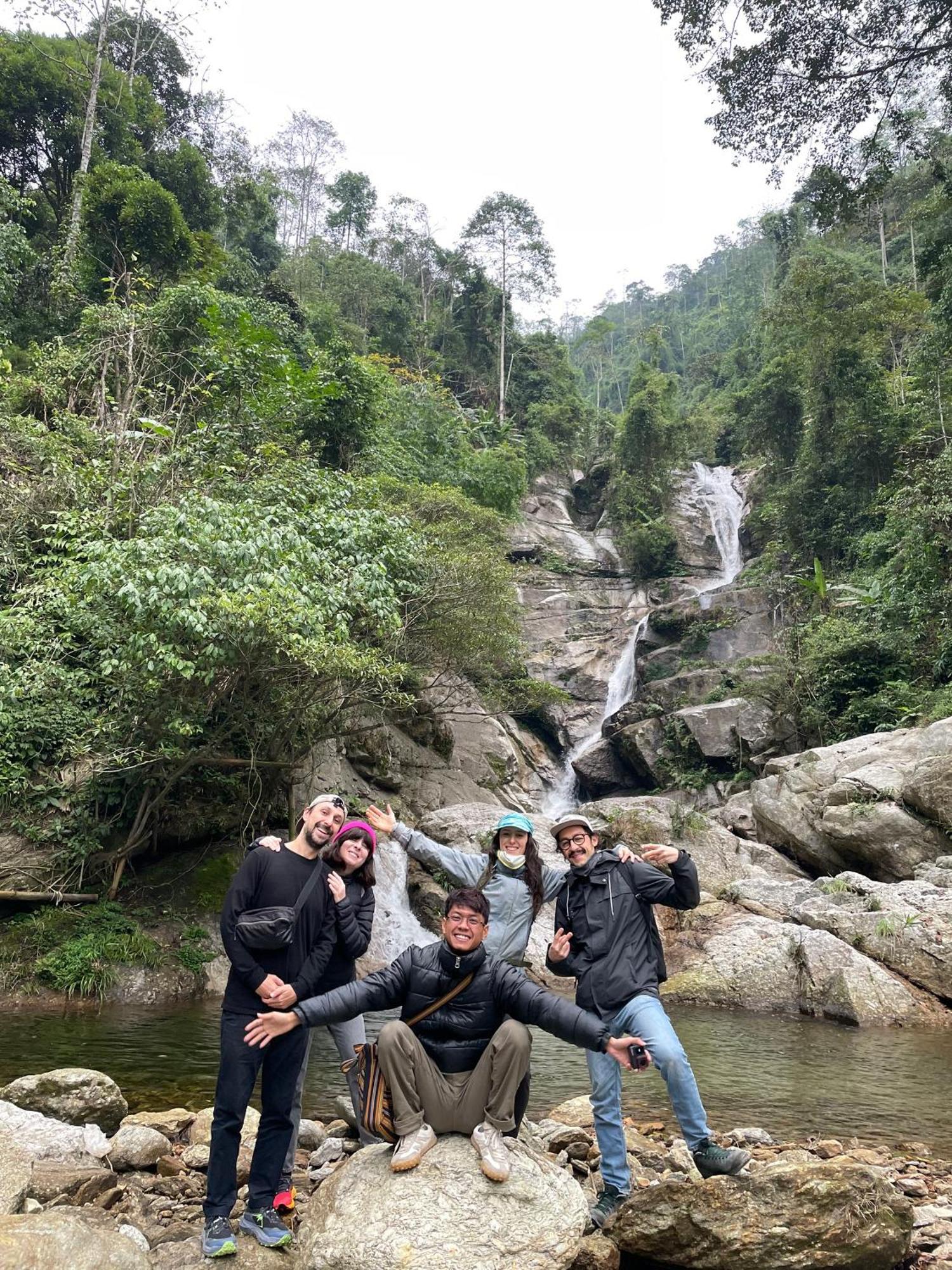 Bikki'S Jungle Homestay Ha Giang Buitenkant foto